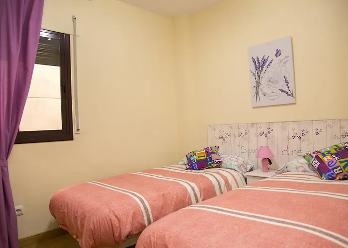 Jardines Del Litoral Momas Homes דירה